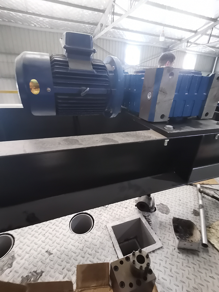 碳(tan)纖維泵廠家(jiā)