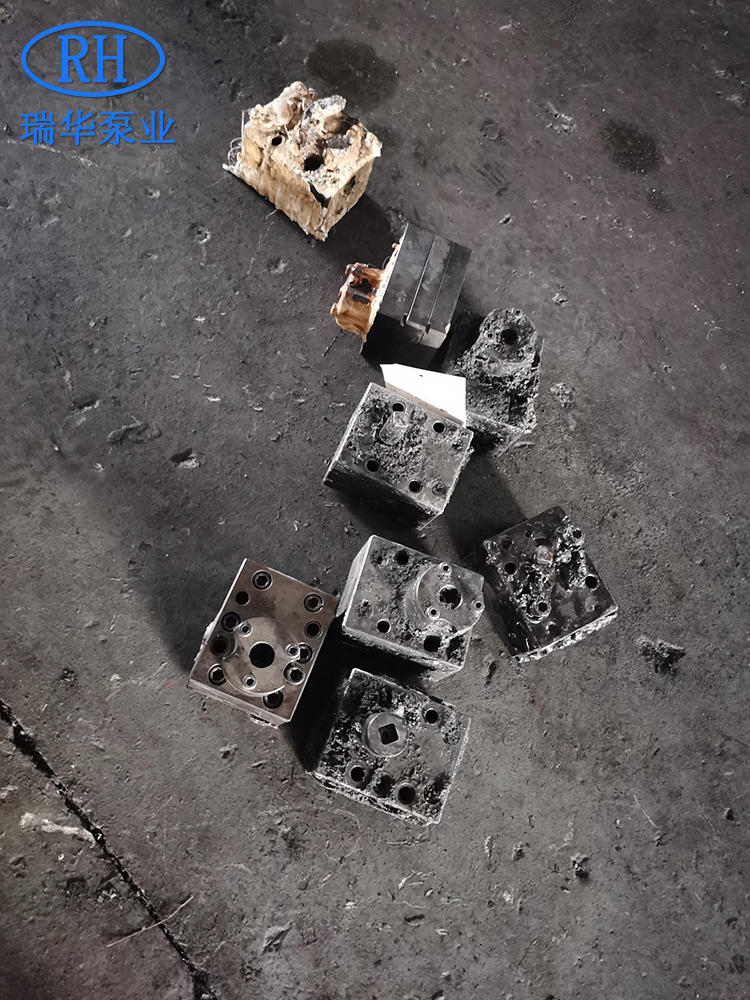 短纖計量(liang)泵維修